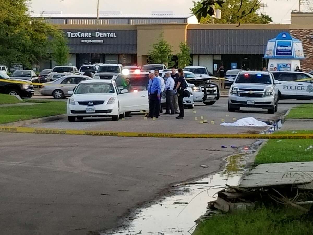 Officer ID'd in Pasadena police shooting