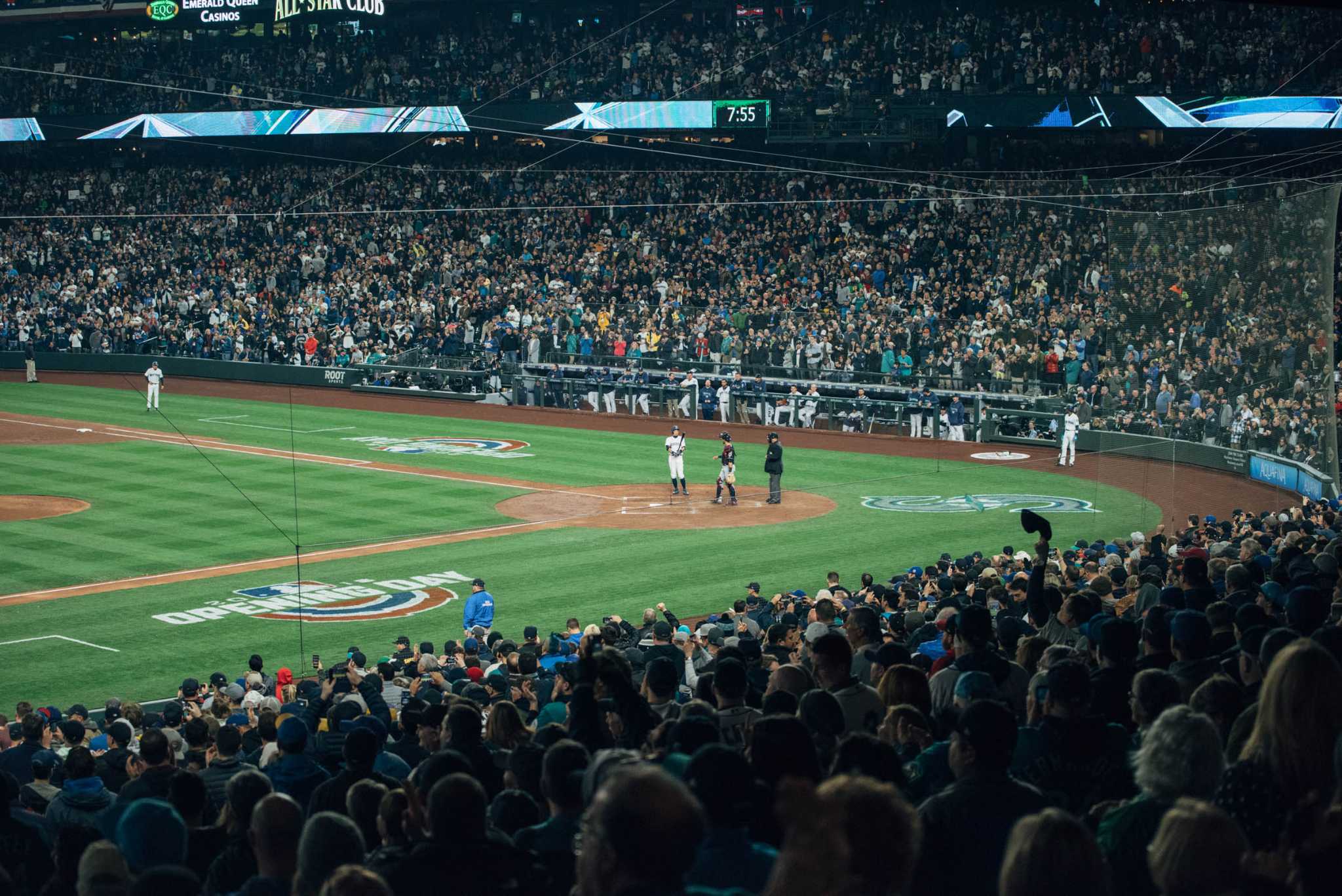 Seattle Mariners on X: ‼ RT to Win ‼ Remembering an iconic career in style  during #IchiroWeekend. Hit the RT button for your chance to win an Ichiro  replica jersey thanks to