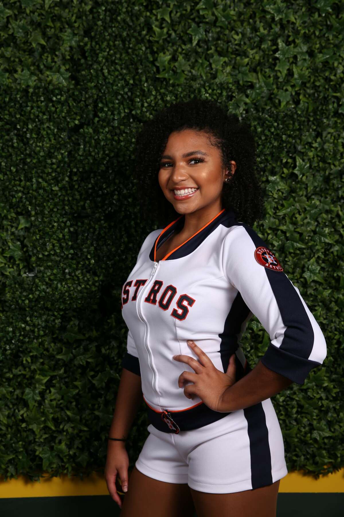 Meet the Houston Astros' Shooting Stars dance team