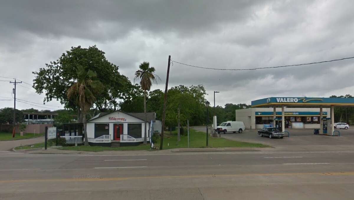 Hubcap Grill Kemah getting new location; current spot closes this week