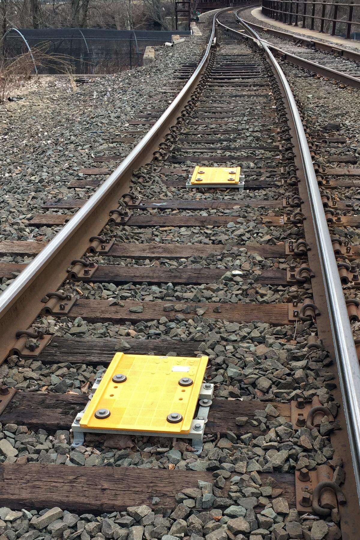 MetroNorth faces deadline on braking system