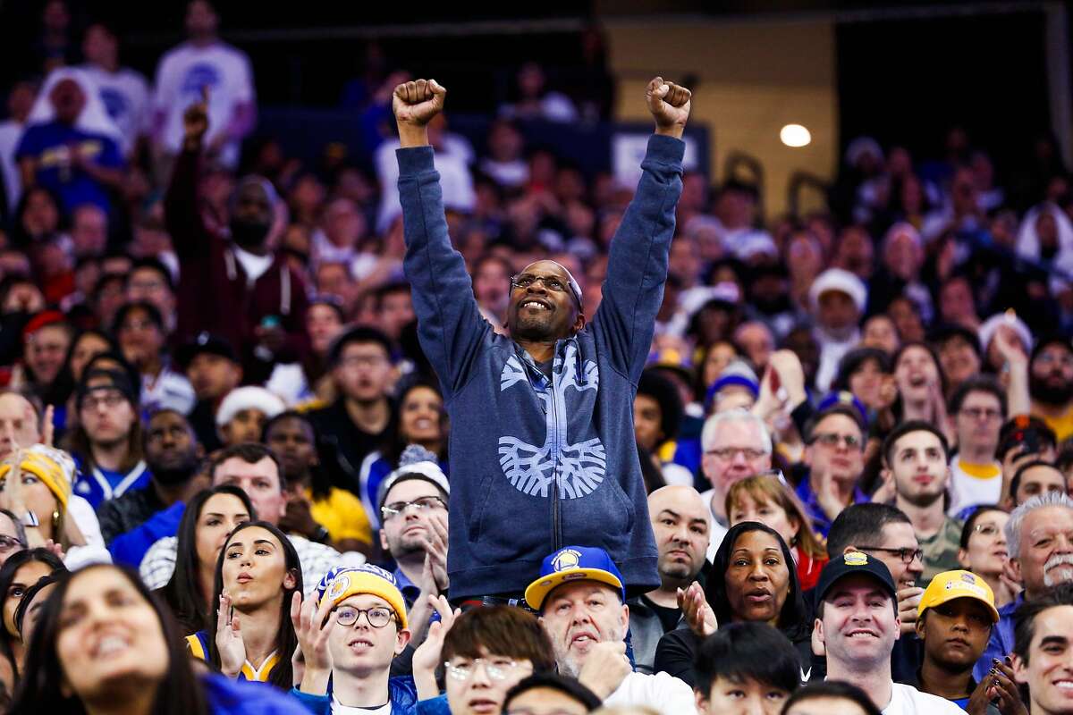 Oakland sports fans are peeved about Golden State Warriors' new