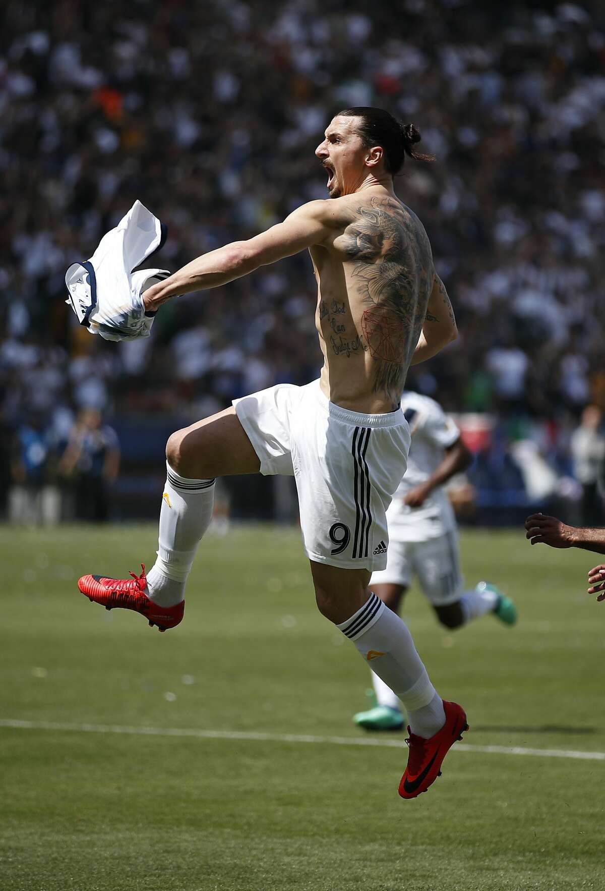 Zlatan Ibrahimovic scores twice for LA Galaxy in MLS debut
