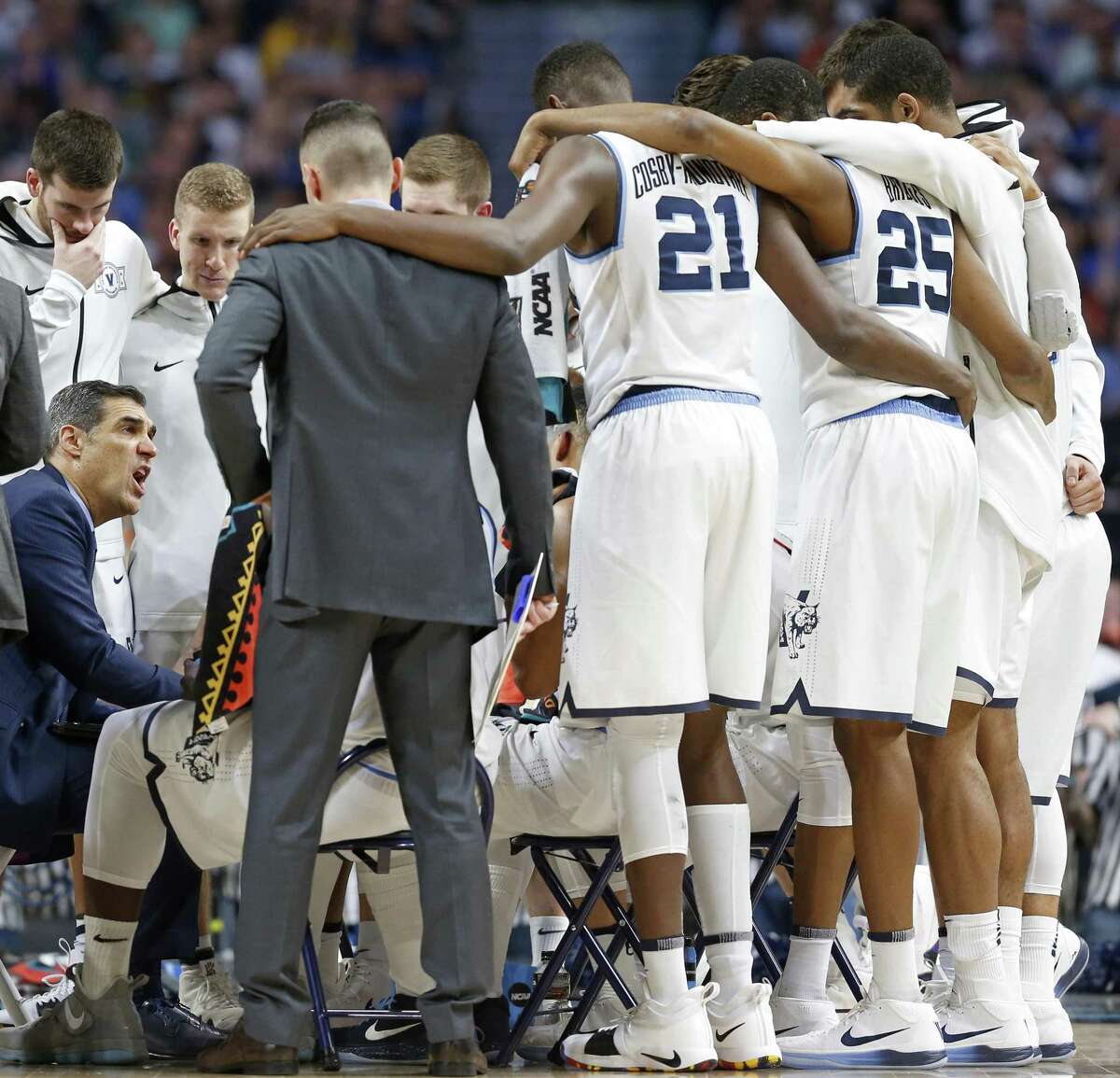 Villanova draws comparisons to Warriors, D'Antoni's Rockets Villanova draws comparisons to Warriors, D'Antoni's Rockets