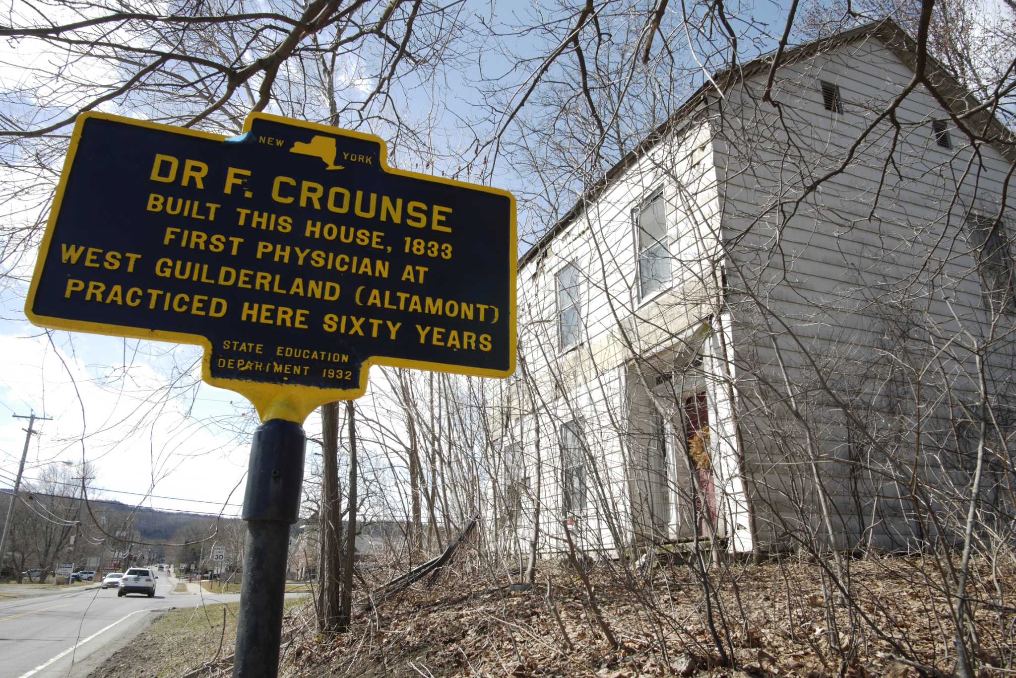 Historic, crumbling Crounse House gets another chance