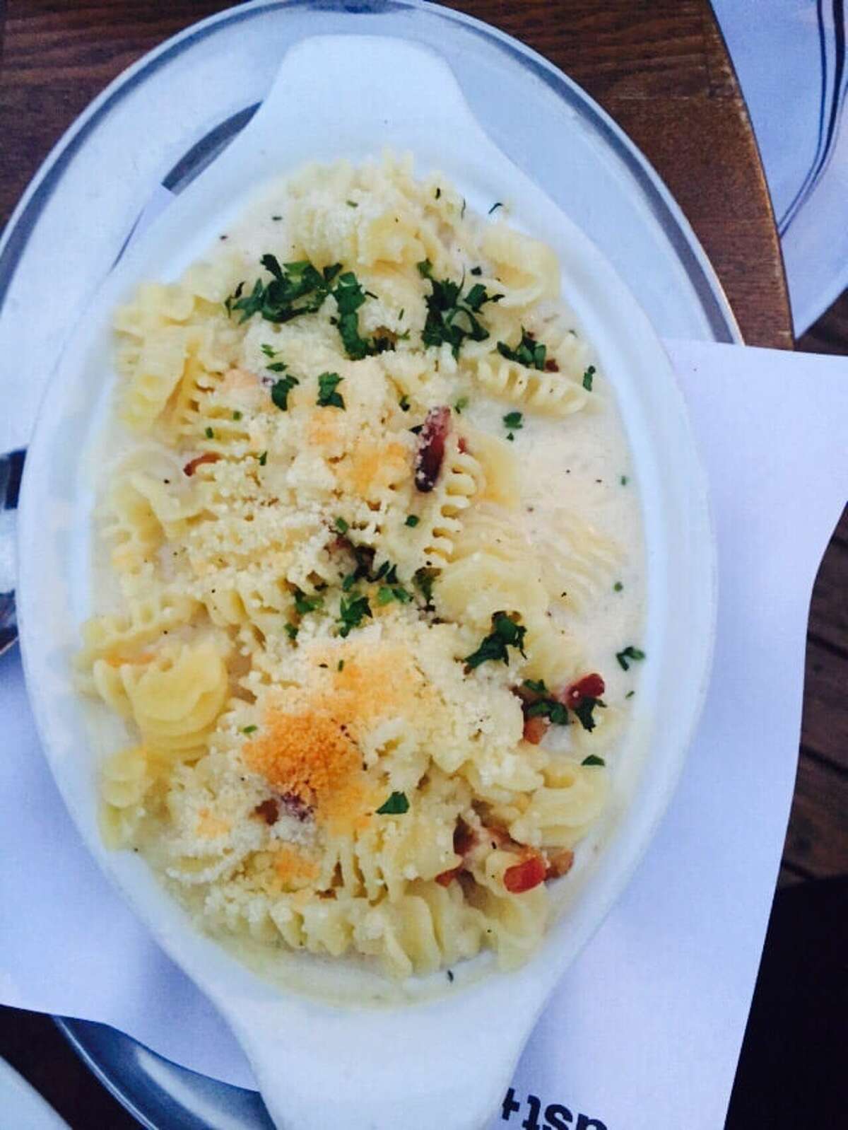 These are the best places for mac and cheese in Houston, according to