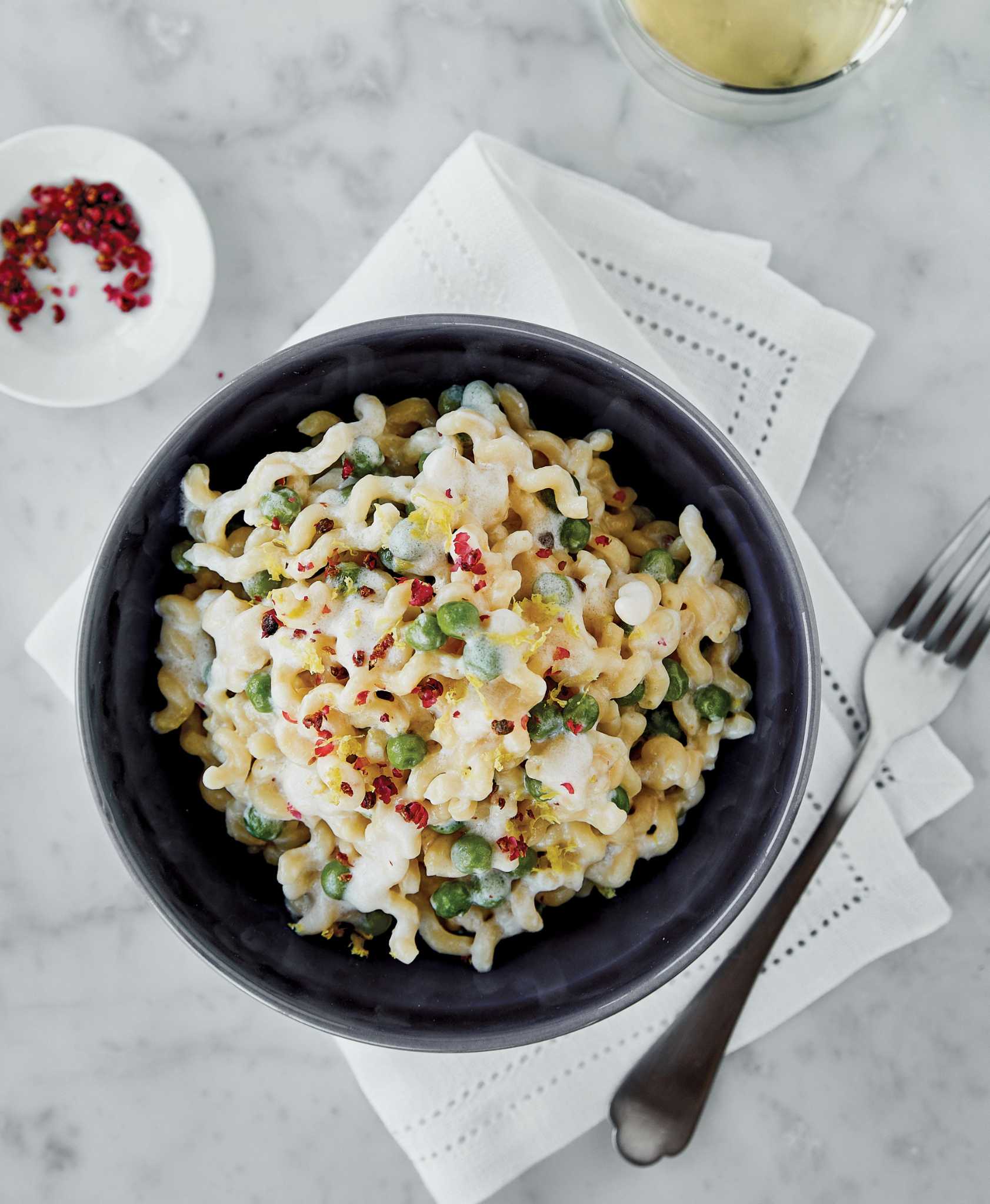 Recipe Lemon and Pea Alfredo from Giada De Laurentiis