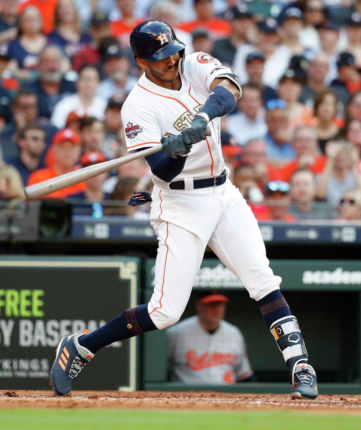Houston'S Baseball Sensation: Correa Returns Home! - 8b0f3mq