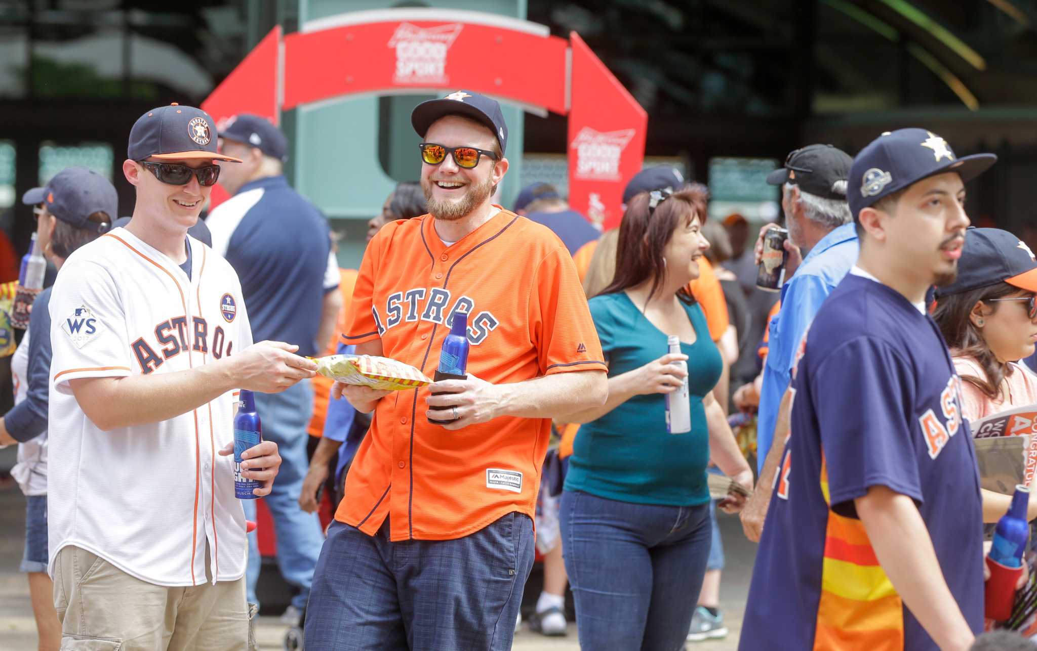 Eat like Astros José Altuve and Carlos Correa with these healthy