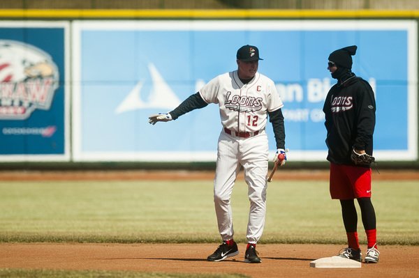 Lugnuts even series with 6-3 win over Loons