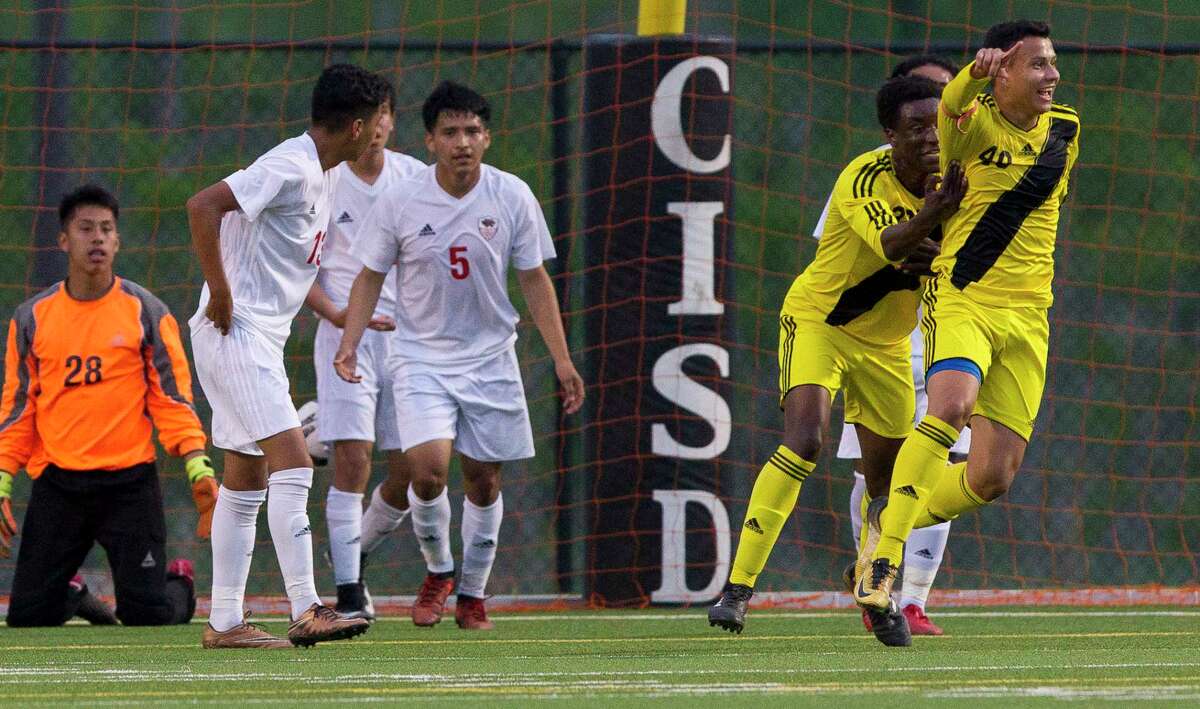 BOYS SOCCER: Caney Creek falls to Wisdom in area playoffs