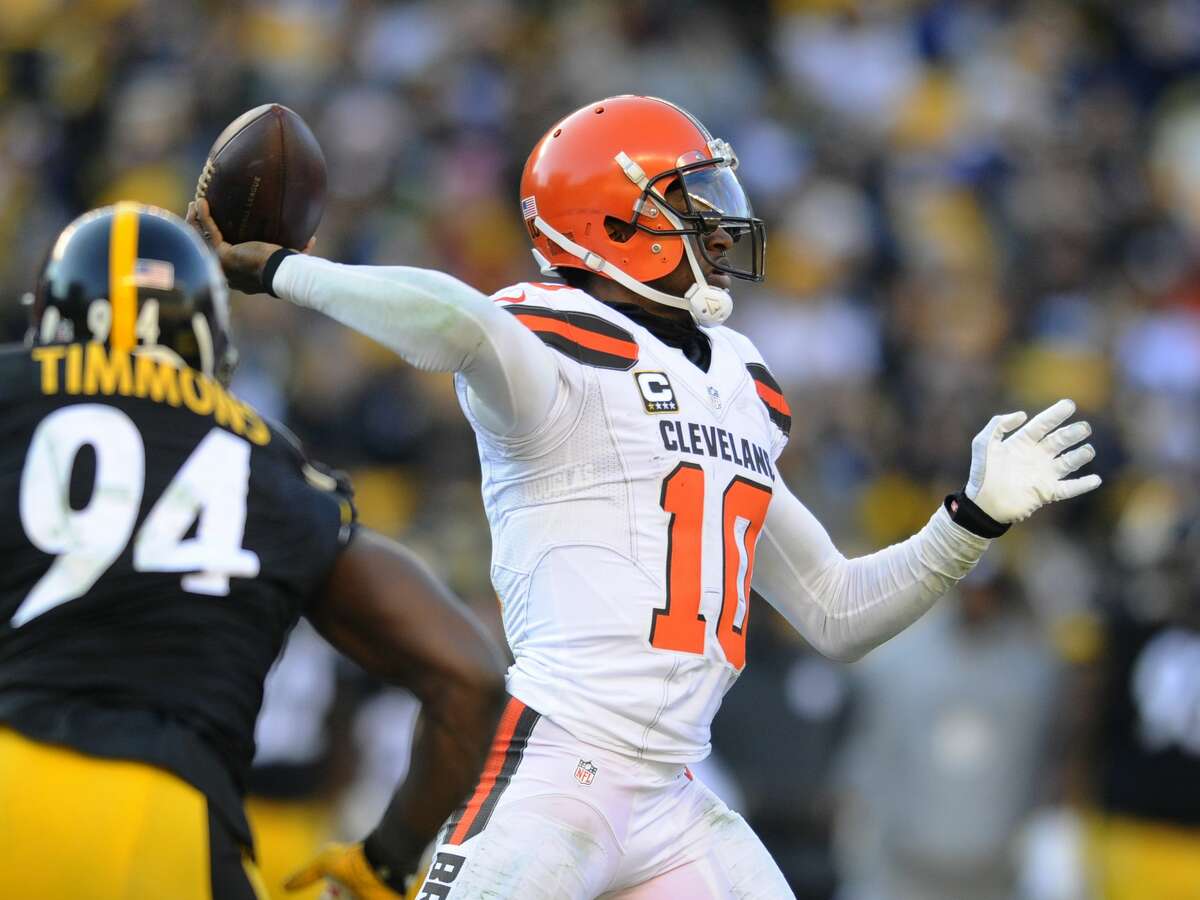 Baltimore Ravens sign former Cleveland Browns QB Robert Griffin III