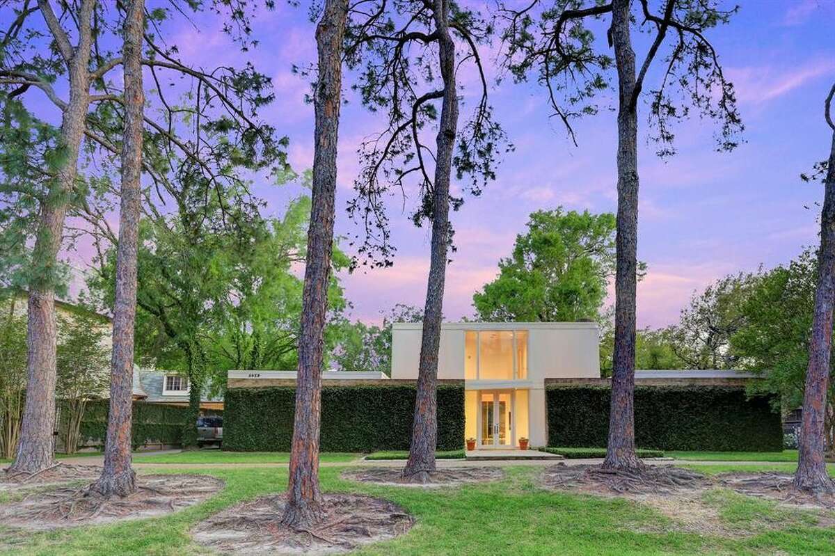 Midcentury home for sale in Houston reminiscent of highclass art gallery