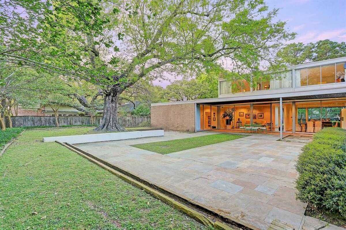 Midcentury home for sale in Houston reminiscent of highclass art gallery