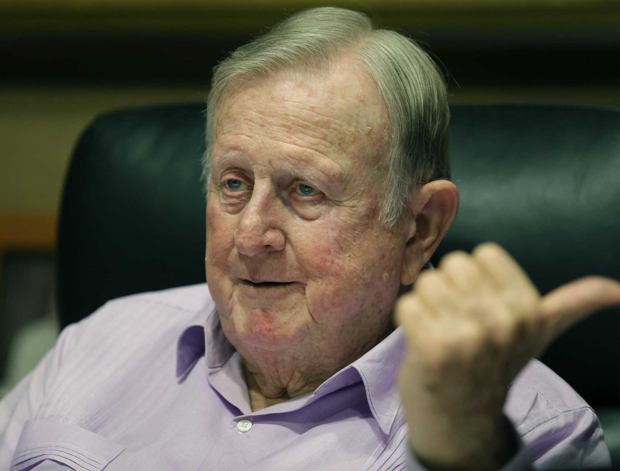 Judge: San Antonio Billionaire Red McCombs’ Firm Must Pay Foes’ Legal Fees