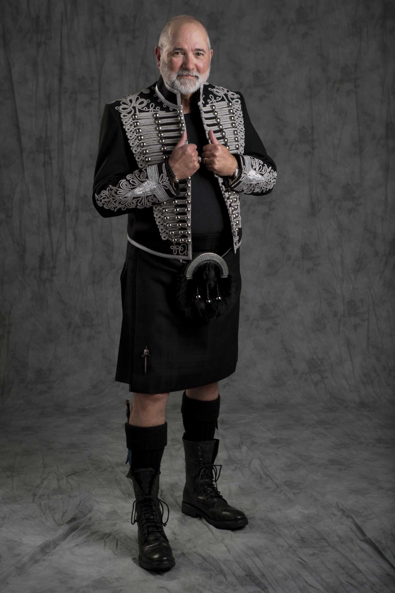 what-to-wear-friends-of-scotland-brings-dressed-to-kilt-to-houston