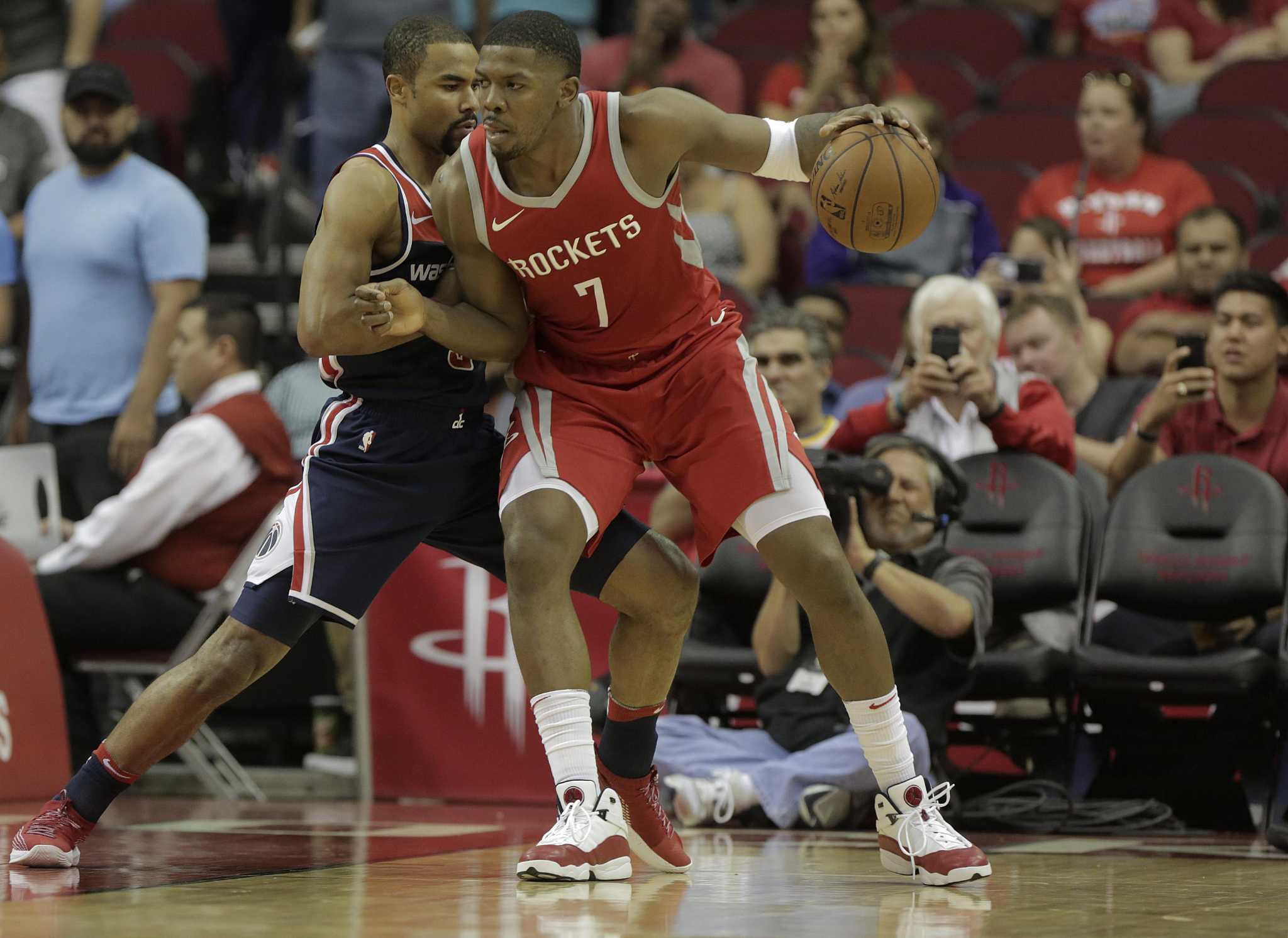 Joe Johnson finding his comfort zone with Rockets