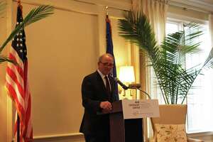 ‘60 Minutes’ producer Fager speaks at event - Photo