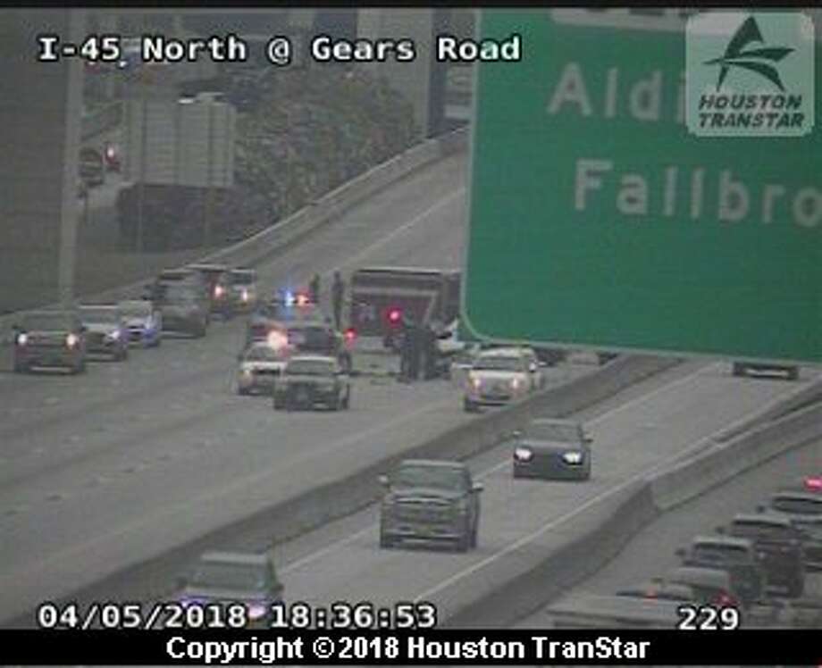 1 Dead In Fatal Crash On North Freeway Near Beltway 8 Houston Chronicle