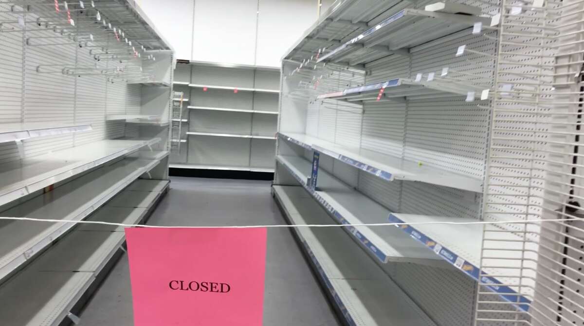 First wave of Bay Area closings show our sad final days as Toys R Us kids