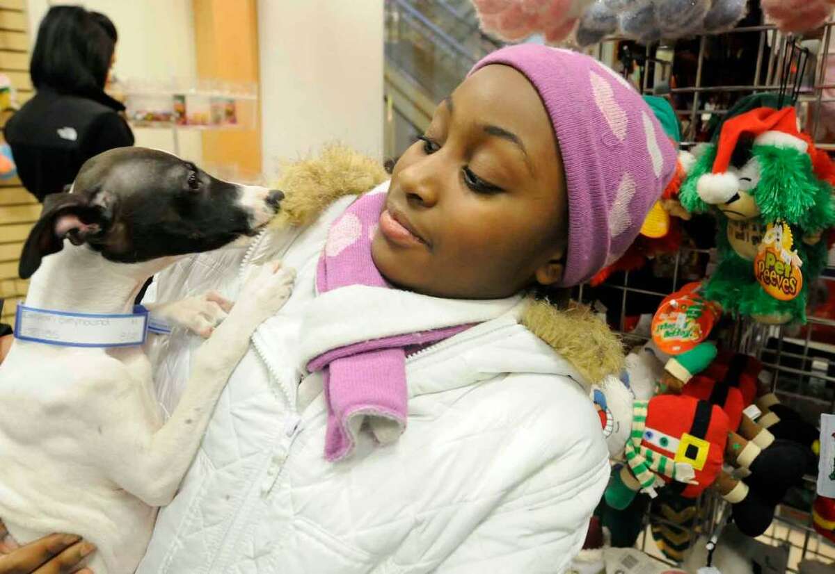 Call of the mall remains strong