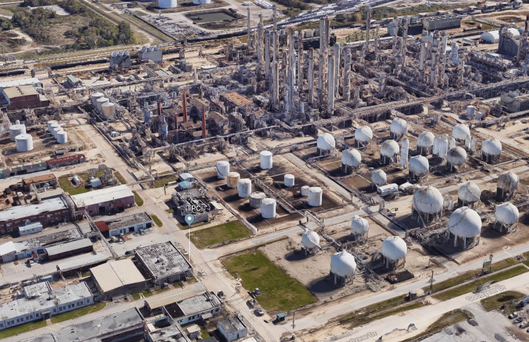 Storage tank catches fire at east Houston chemical plant