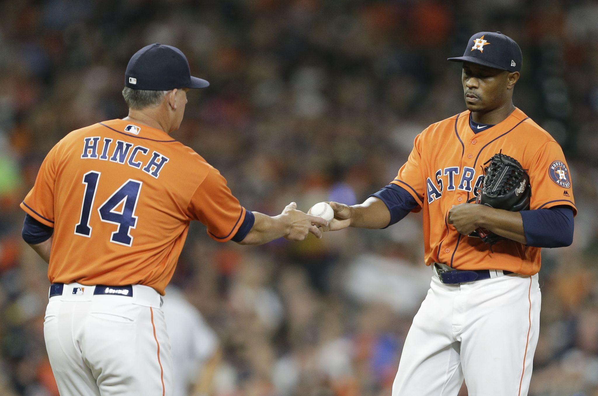 Astros put Tony Sipp on disabled list, activate James Hoyt