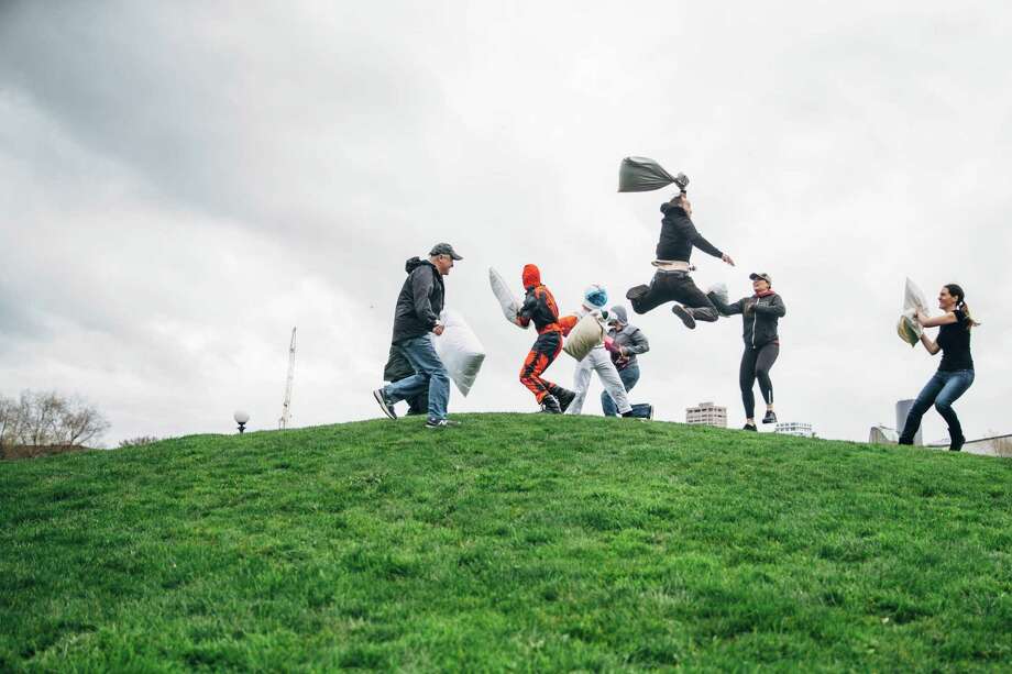 Rain Ruins Soggy Pillow Fight In Seattle Seattlepi Com