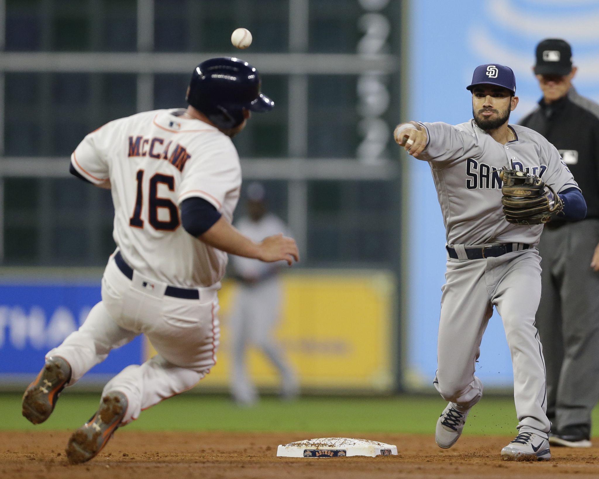 Alex Bregman hits a walk-off infield pop up that isn't caught by