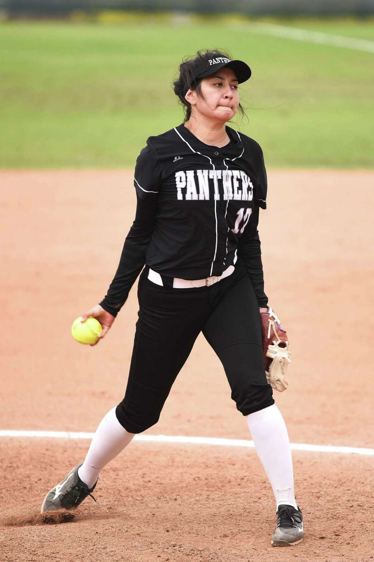 Mayra Perez allowed just two hits and two walks on the mound and hit a home run Saturday in United South’s 3-1 victory over Del Rio at the SAC.