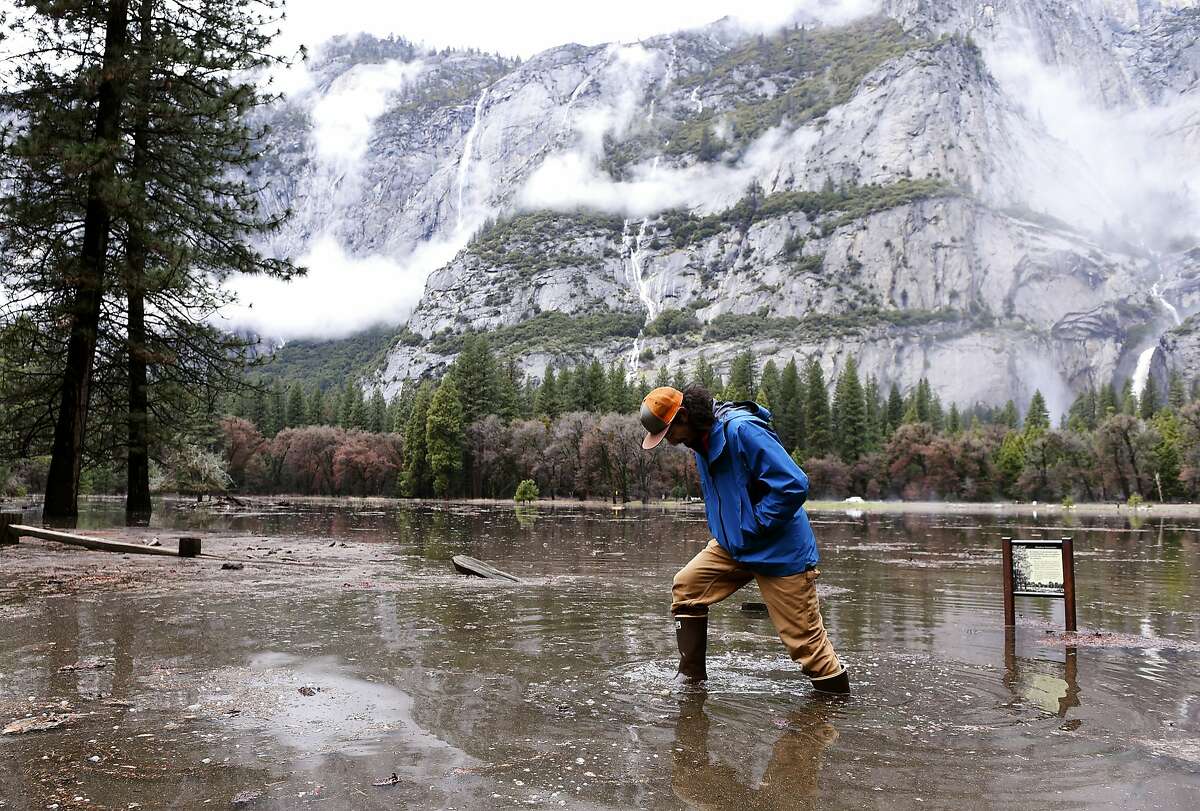 Yosemite flooding Merced River rises 4 feet over flood stage