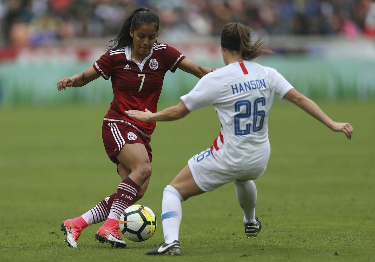 U.S. Women's Soccer Team Caps 2-game Sweep Of Mexico