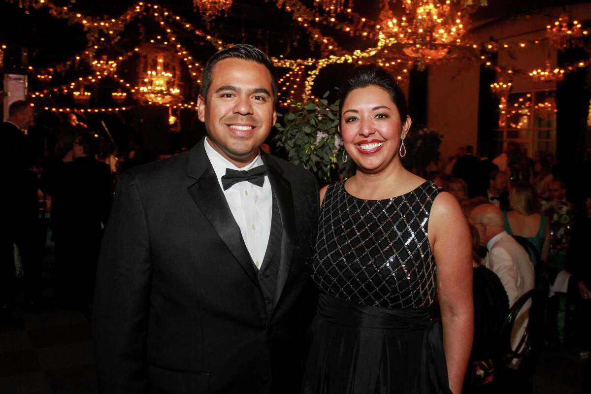 Society for the Performing Arts Gala