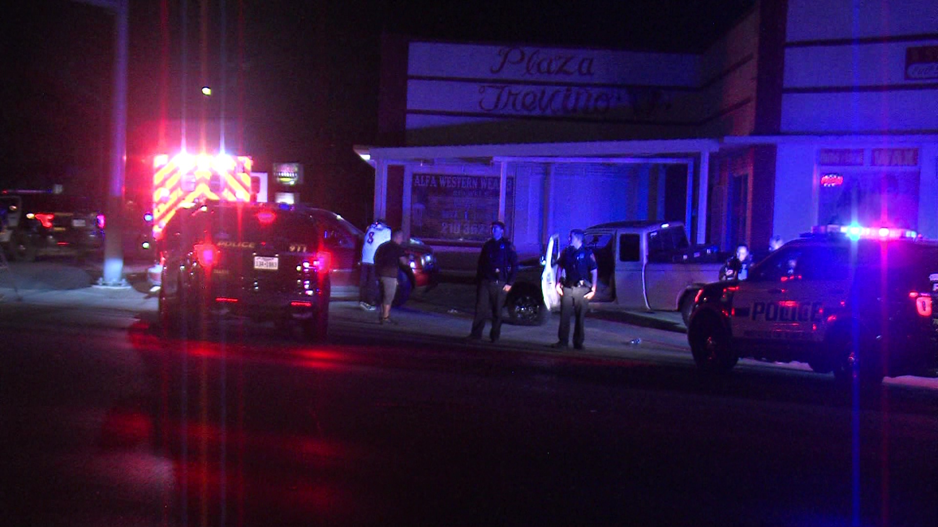 Police: Road rage shooting near San Antonio intersection hospitalizes 1