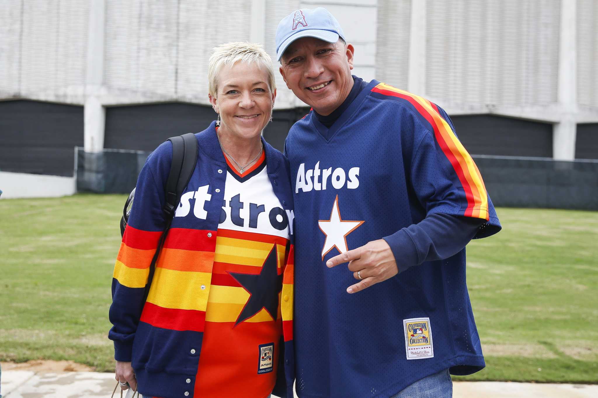 Houstonians flock to the Astrodome for one last look inside before