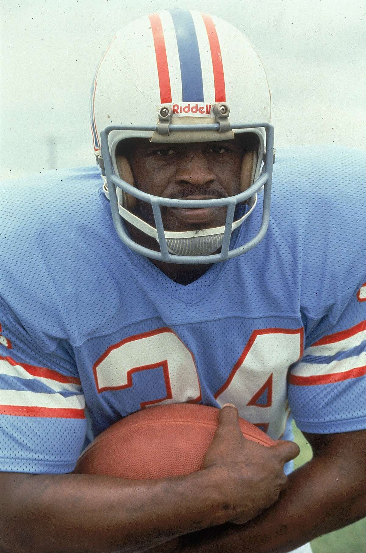 New England Patriots head coach Bill Belichick offered high praise when he was asked about the NFL naming Houston Oilers legend Earl Campbell. Last week, the NFL named the Houston Oilers legend as a finalist for the league's All-Time Team (AP Photo, file)