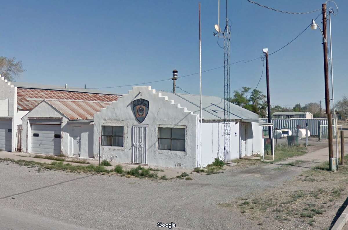 Koch bodyguards got police badges that allowed them to carry guns in