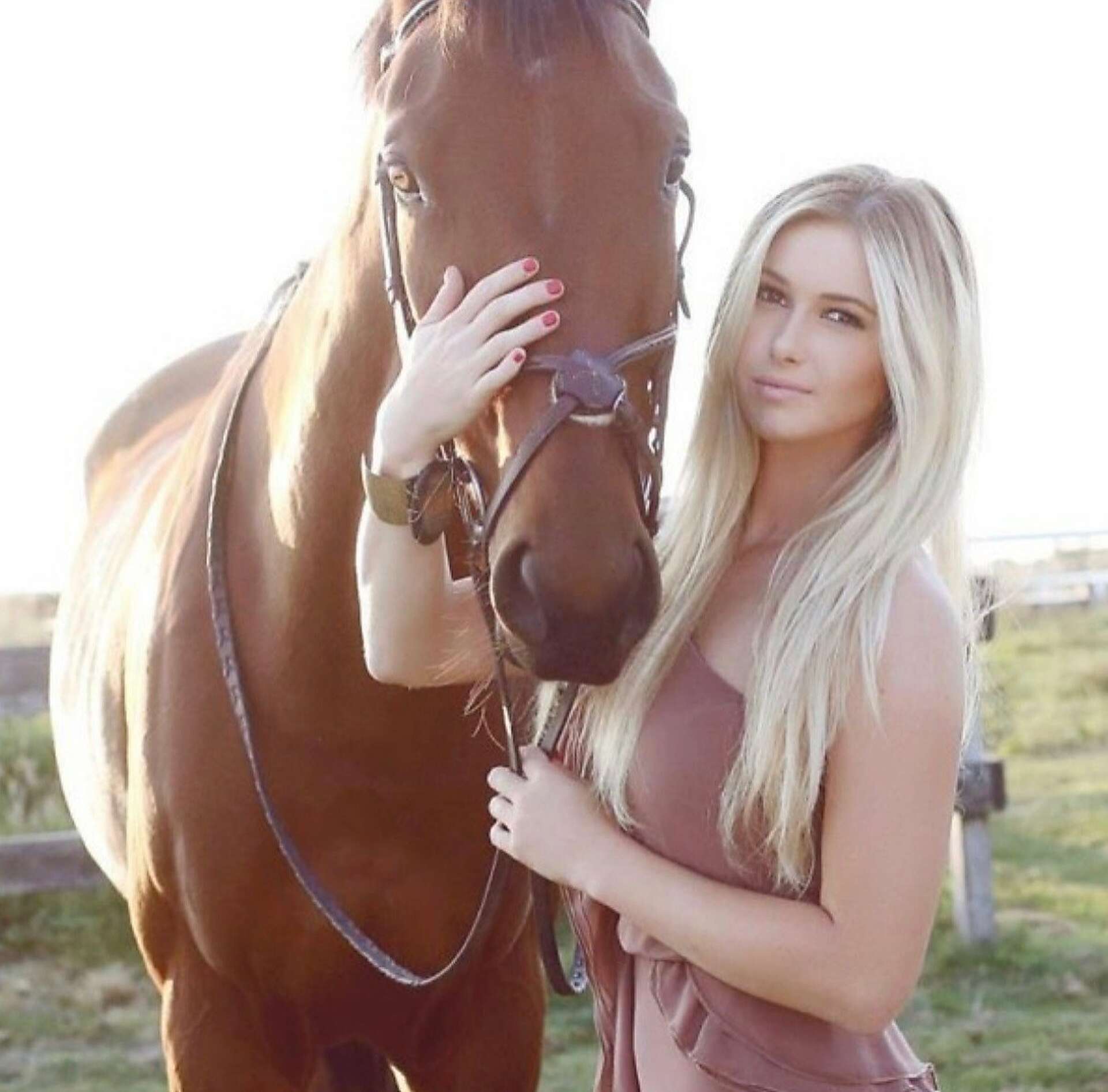 23-year-old professional model from Sonoma County dies in plane crash