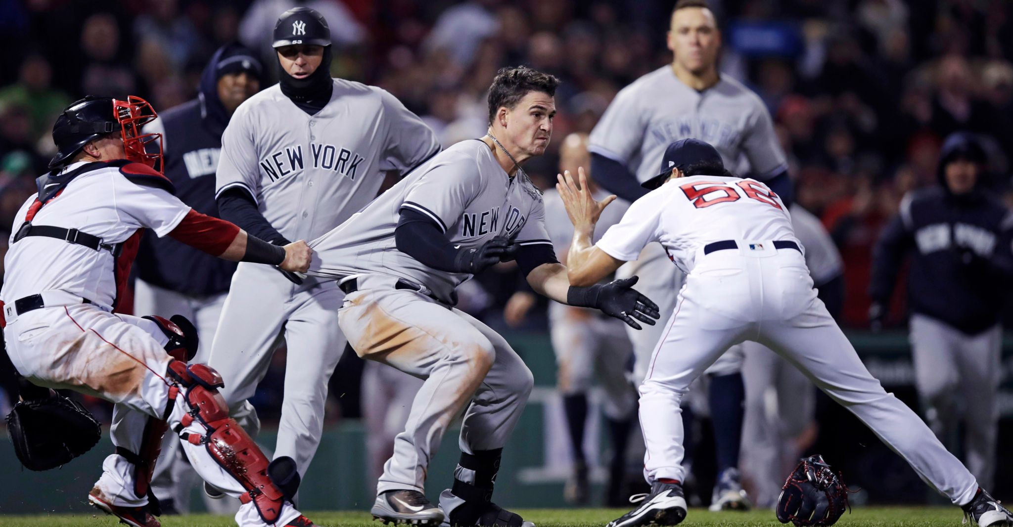 Yankees, Red Sox fight at Fenway after New York player hit