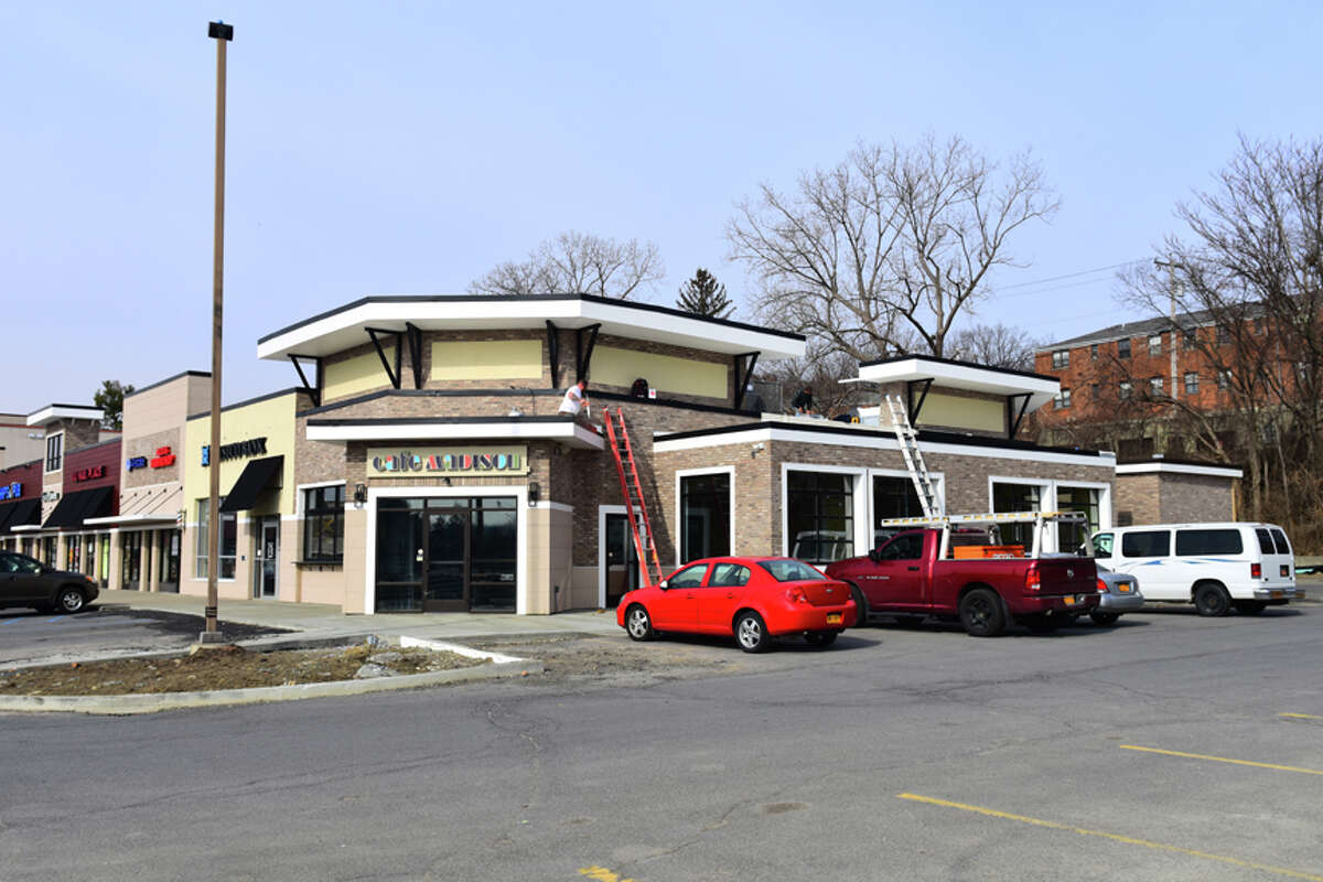 Photos A preview of Cafe Madison's second location