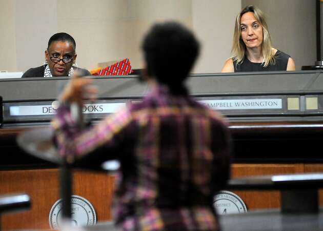 Oakland councilwoman Campbell Washington says she won't seek re-election