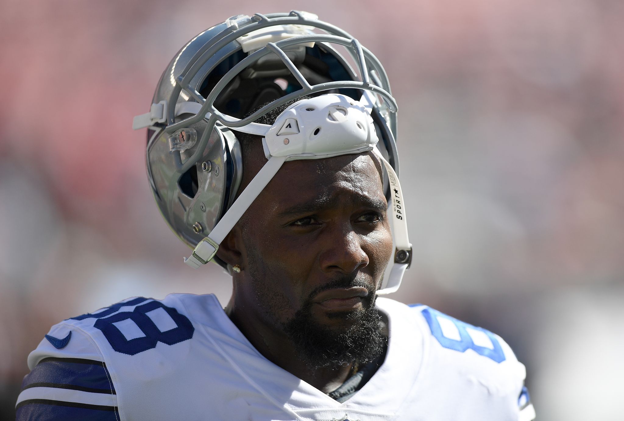 Saints sign ex-Cowboys wide receiver Dez Bryant to one-year deal