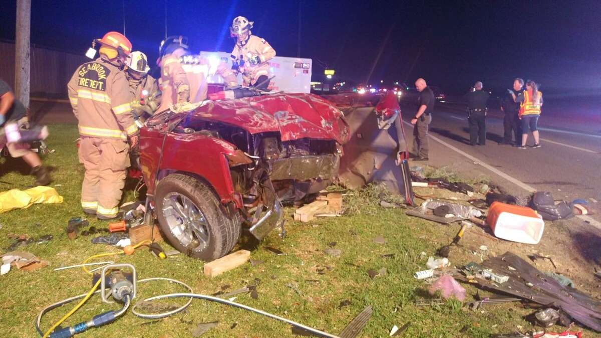 Suspected drunken driver killed in wreck during Galveston County police