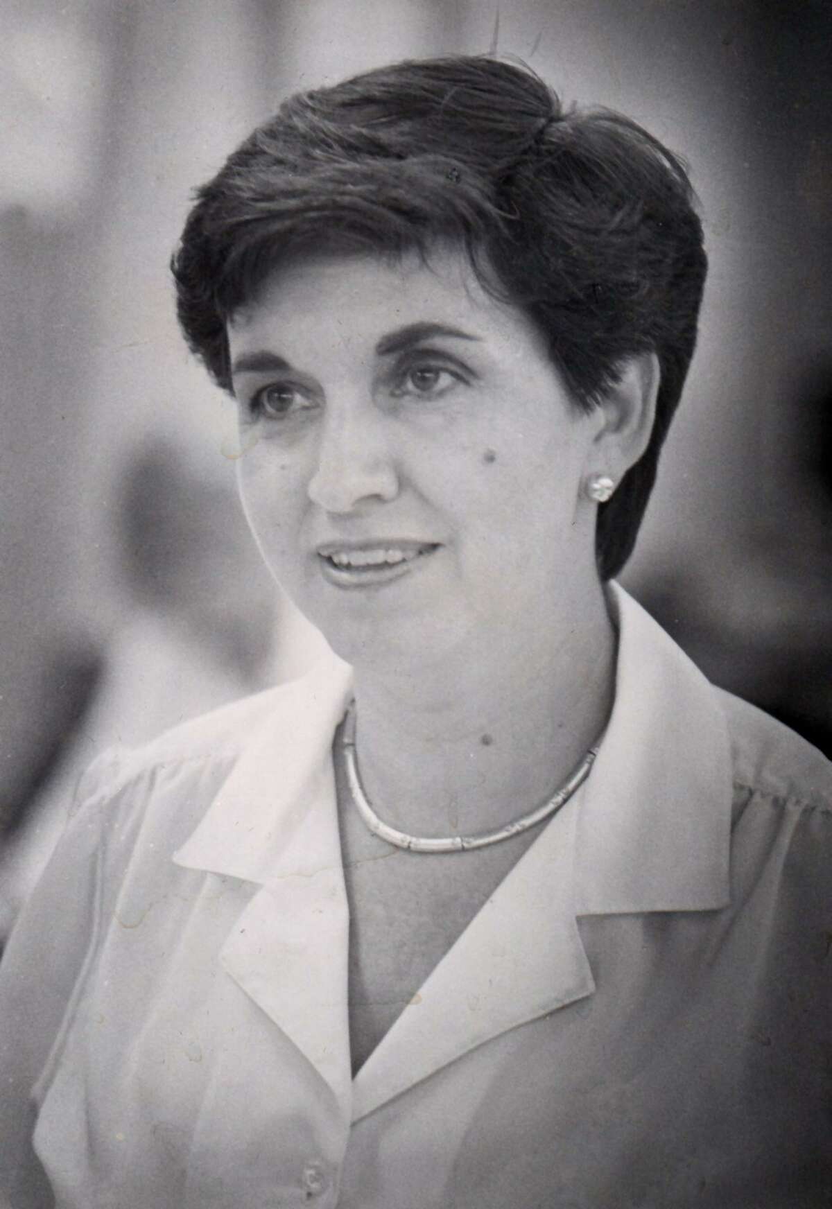 LILLIAN S. DICKINSONLICENSED MASTERS' SOCIAL WORKER-ADVANCED PRACTITIONER  (RETIRED)