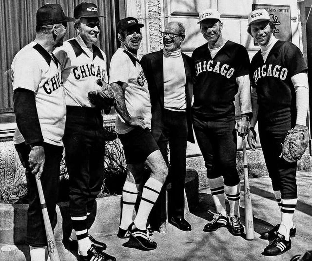 Chicago White Sox UNIFORM Set JERSEY & Shorts BOYS Baseball