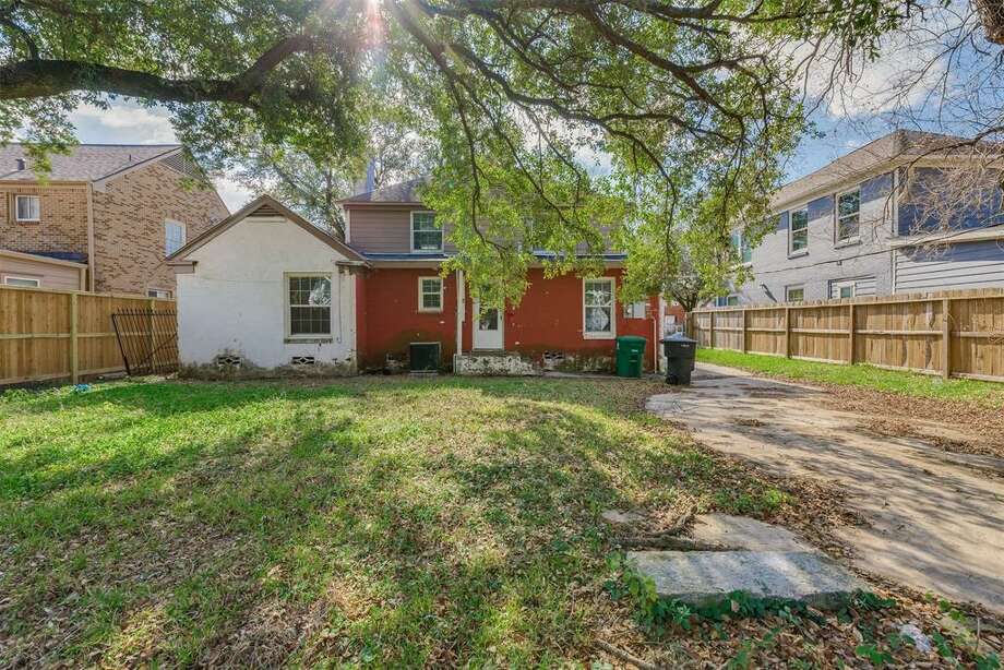 Beautiful homes for sale in Houston's historic Riverside Terrace