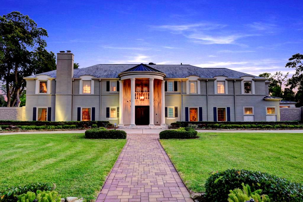 Beautiful homes for sale in Houston's historic Riverside Terrace