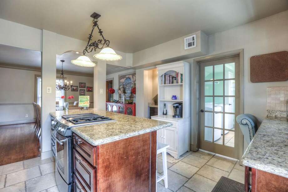 Beautiful homes for sale in Houston's historic Riverside Terrace