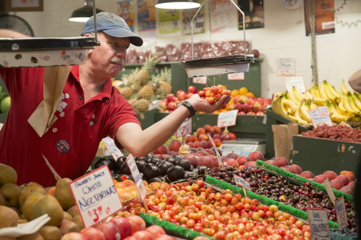 Weekly deliveries of fresh, local fruits and vegetables from Pike Place Market farmers are available through the market's 'Pike Box' program.
