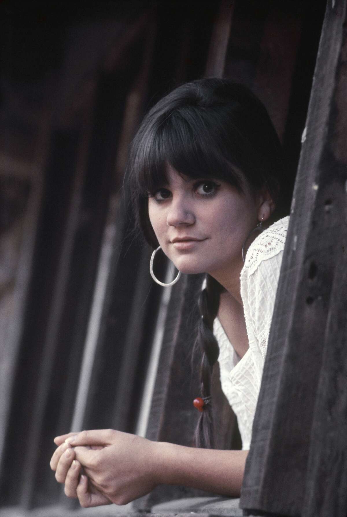 Linda Ronstadt Plots Return To Stage With ‘conversation Series